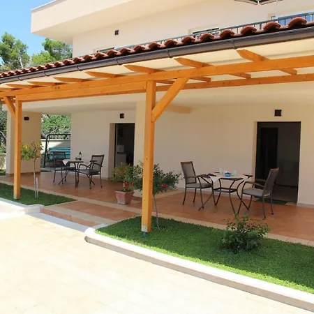 וילה Ctbr223 Holiday House With Private Pool *