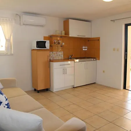 Ctbr223 Holiday House With Private Pool ברלה